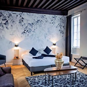 Maison Philippe Le Bon, Les Collectionneurs
